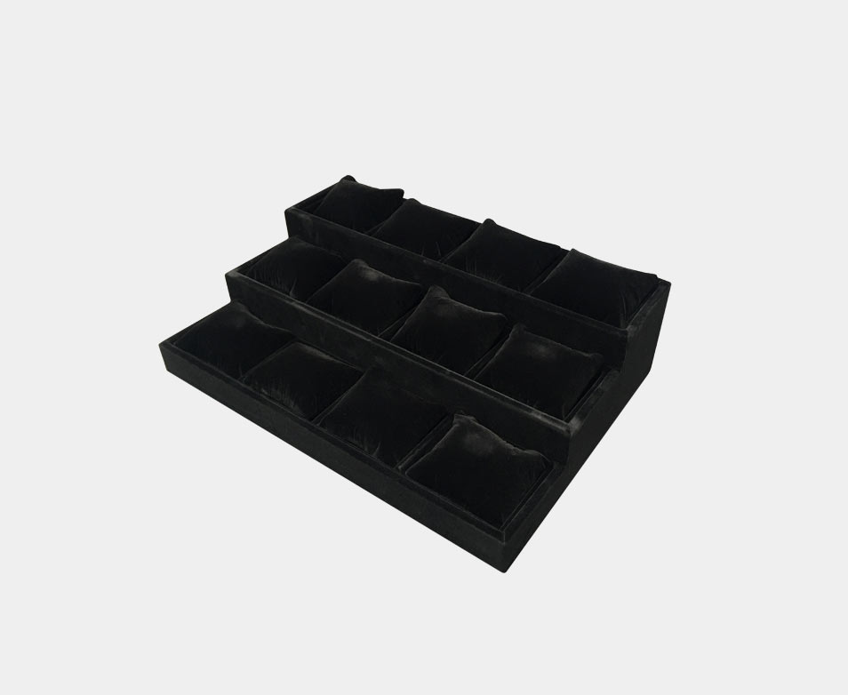 7217-schmuckdisplay-samt-gross-quer