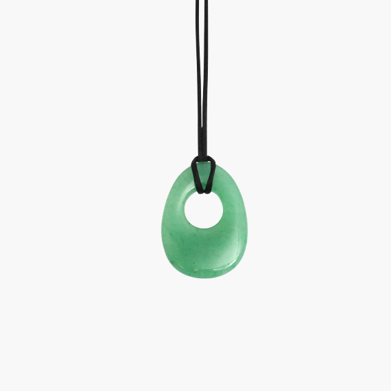 1200gogoaventurin-Gogo-Anhaenger-Schmuck-Aventurin-ca-24x34mm-mit-Lederband2